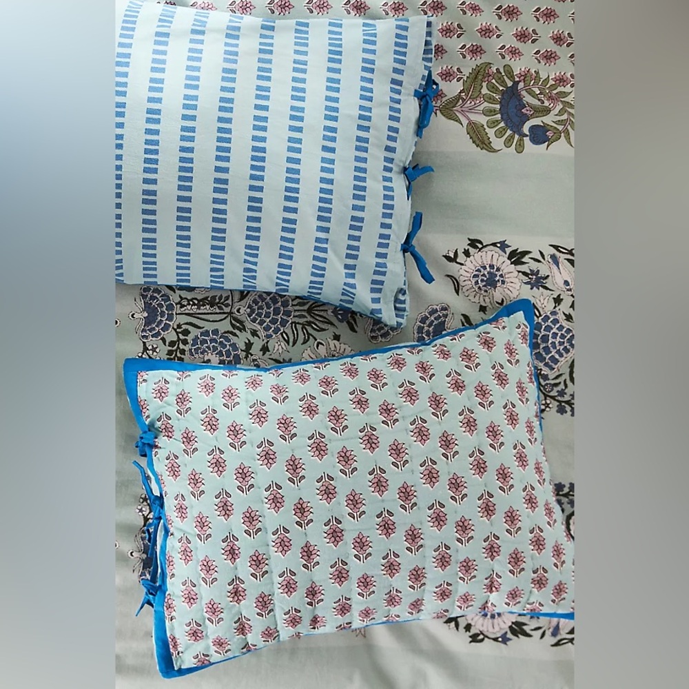 New Anthropologie Home Decor Lara Cotton Floral Printed Shams, Set of 2 Bedding